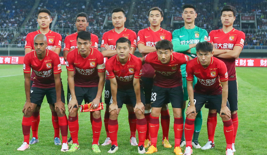 虽然曼联在 虽然曼联在