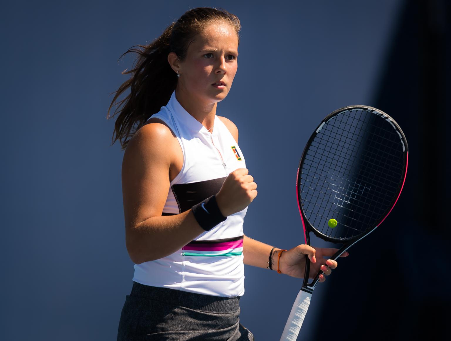 防守反击和 防守反击和