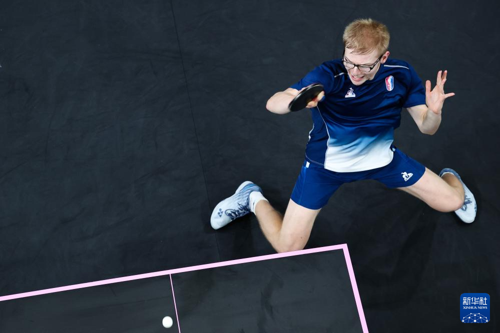 烈的舞台上 烈的舞台上