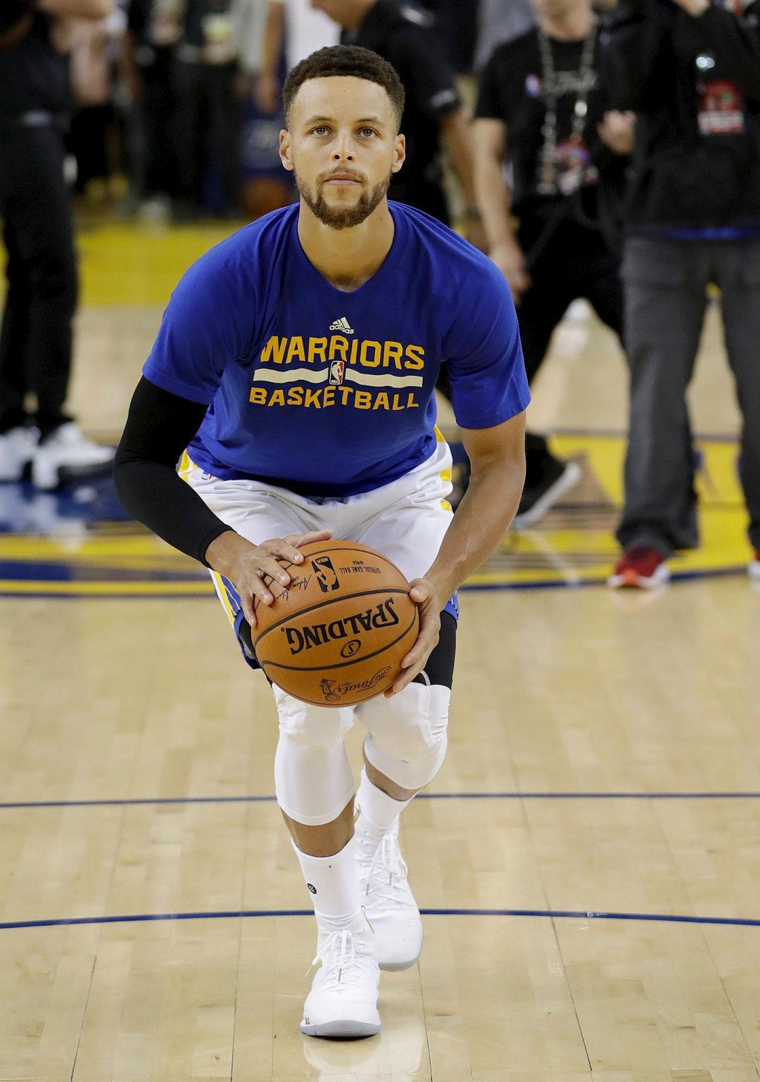 外与故事 外与故事